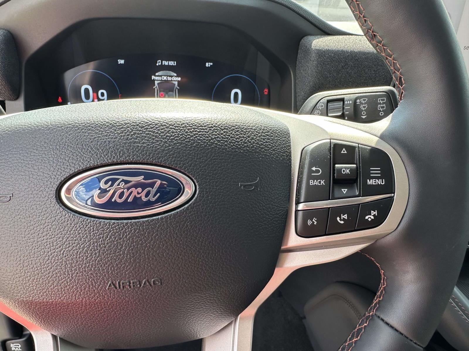 2025 Ford Explorer ACTIVE RWD