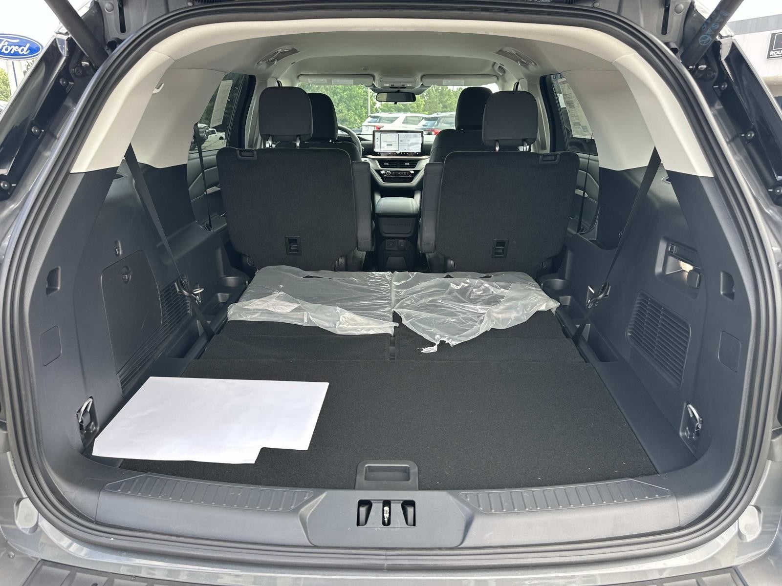 2026 Ford Explorer ACTIVE W/200A PKG RWD