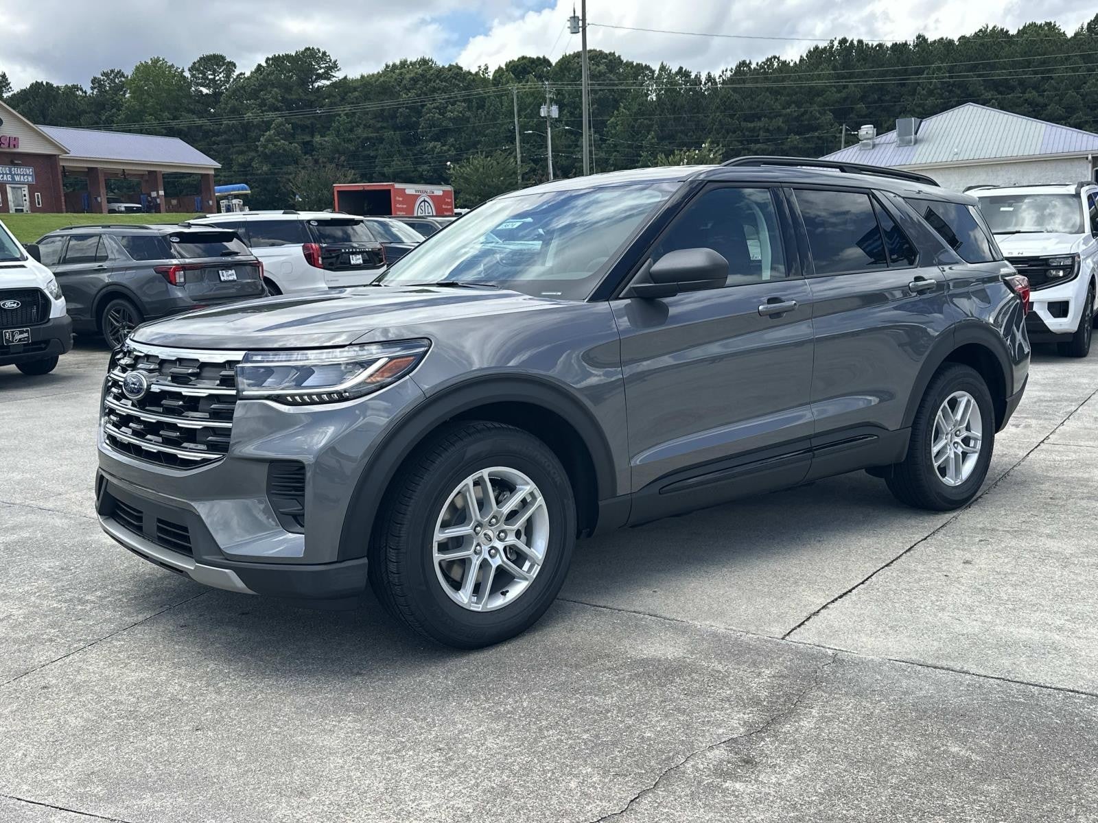 2026 Ford Explorer ACTIVE W/200A PKG RWD