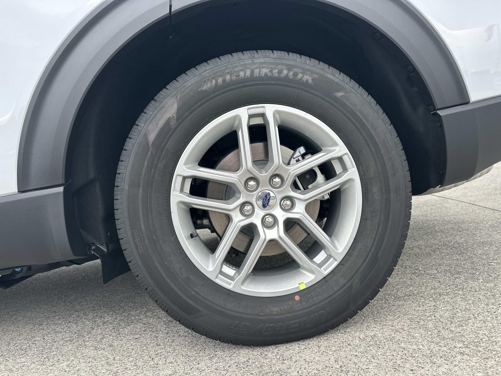 2026 Ford Explorer ACTIVE W/200A PKG RWD