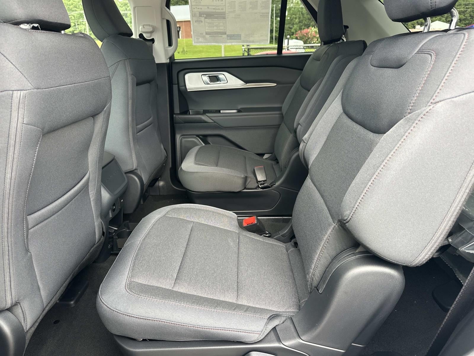 2026 Ford Explorer ACTIVE W/200A PKG RWD