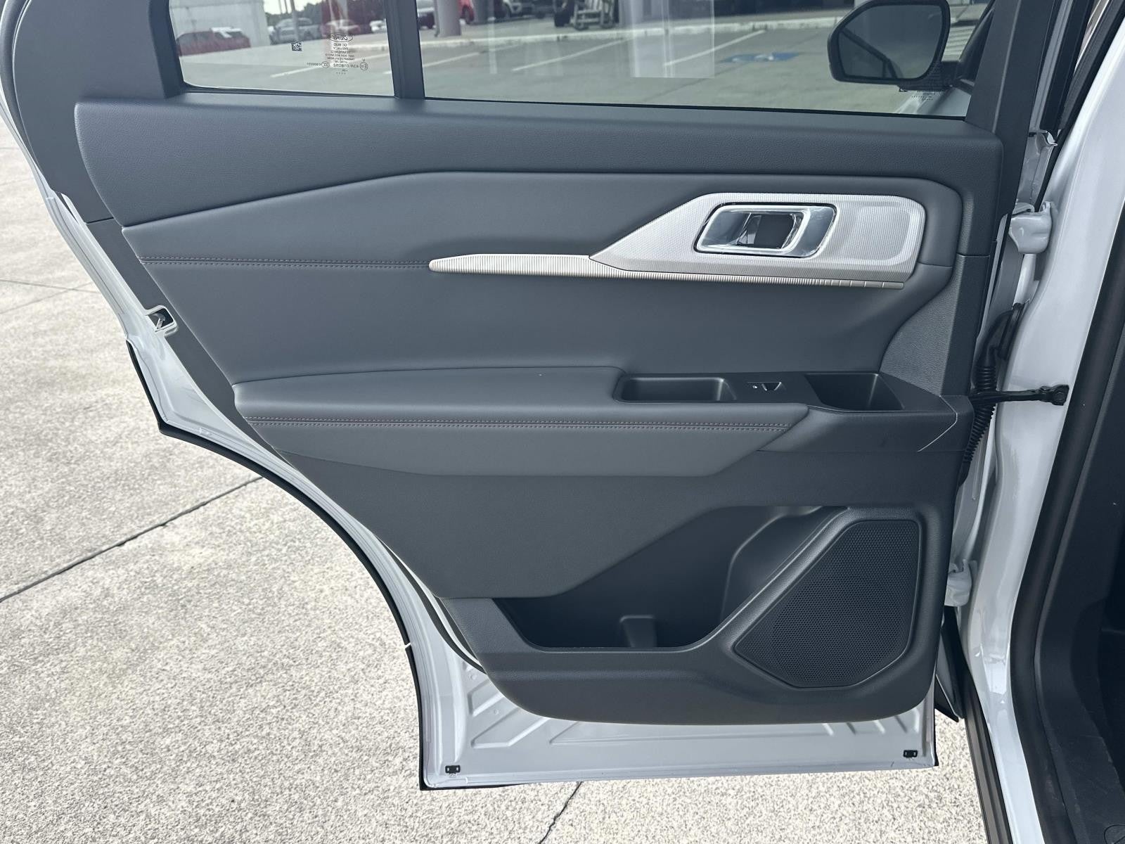 2026 Ford Explorer ACTIVE W/200A PKG RWD