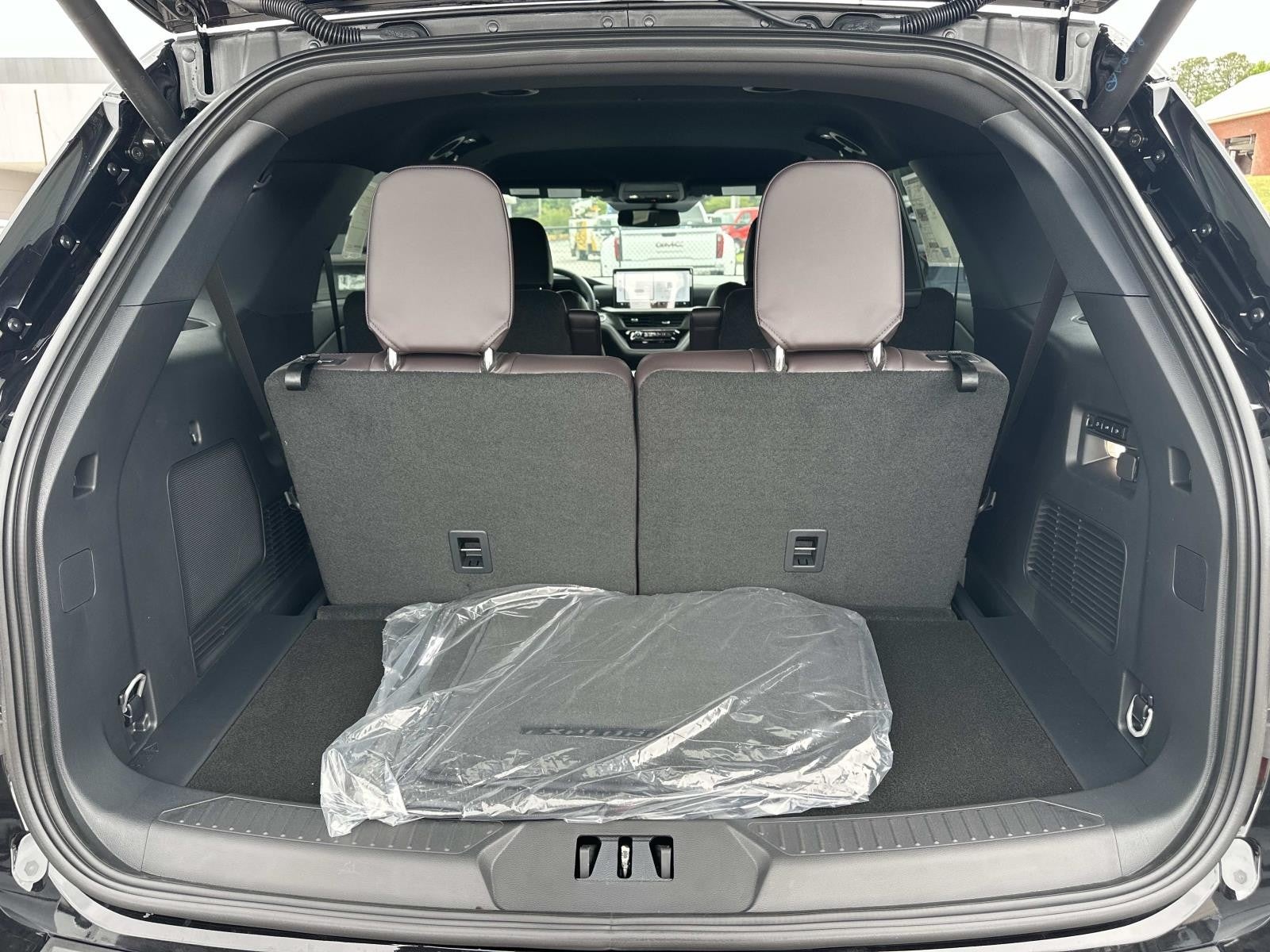 2026 Ford Explorer PLATINUM 4WD