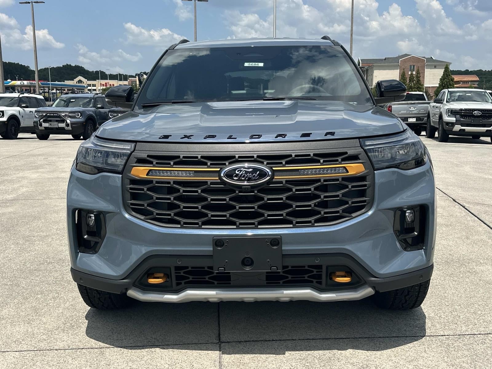 2026 Ford Explorer TREMOR 4WD