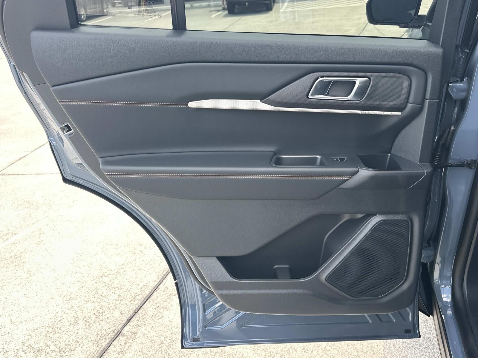 2026 Ford Explorer TREMOR 4WD
