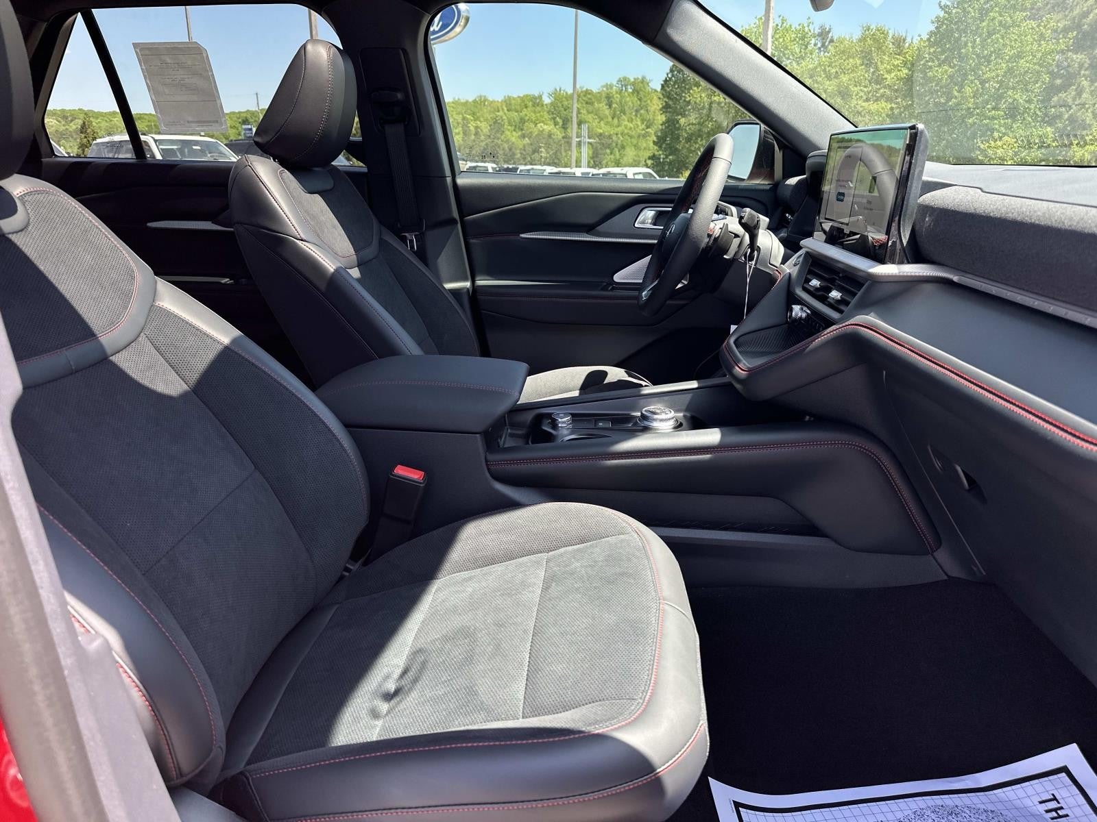 2026 Ford Explorer ST 4WD