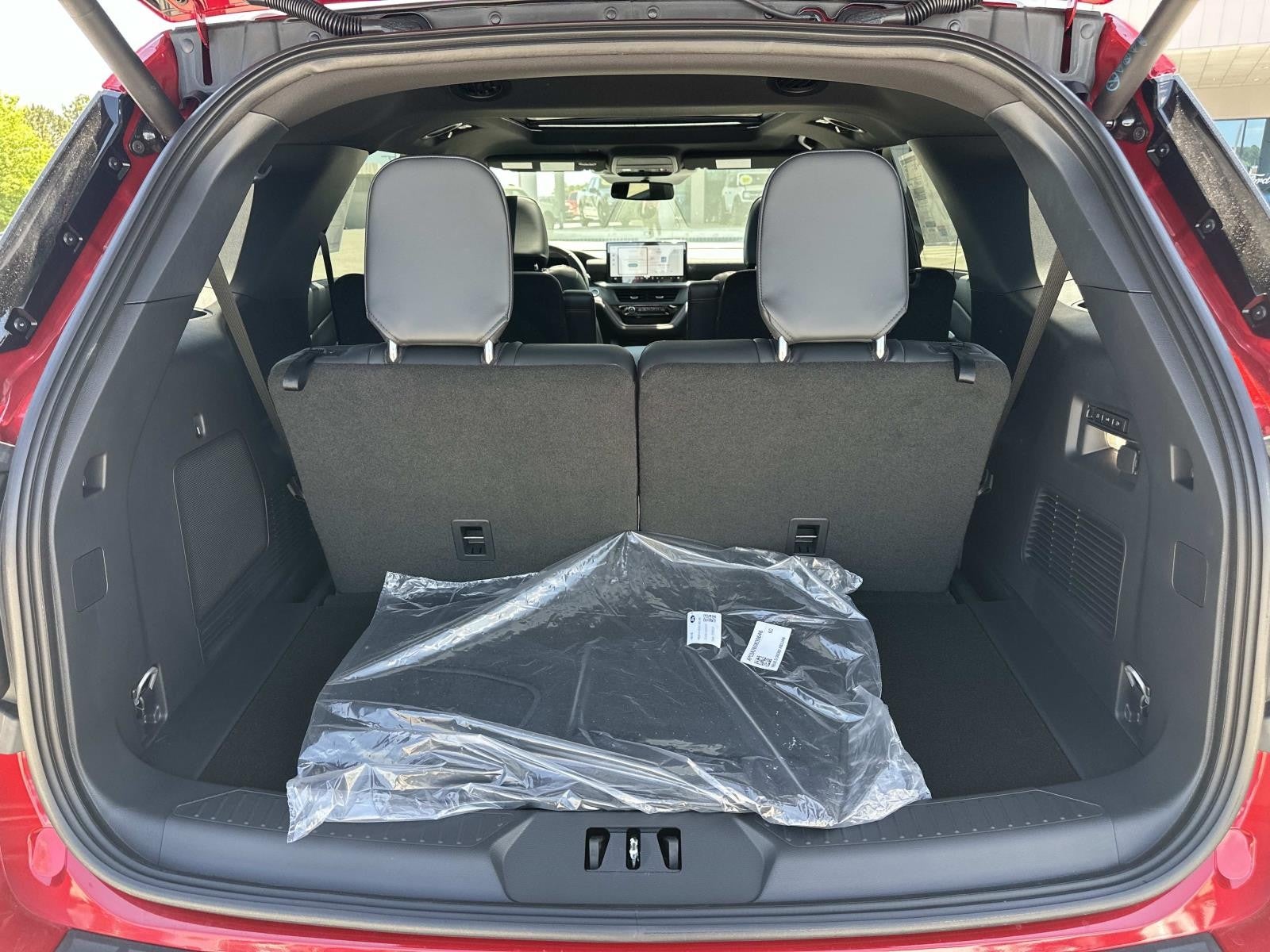 2026 Ford Explorer ST 4WD