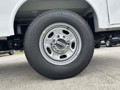 2026 Ford Super Duty F-250 SRW XL 4WD CREW CAB 8' BOX