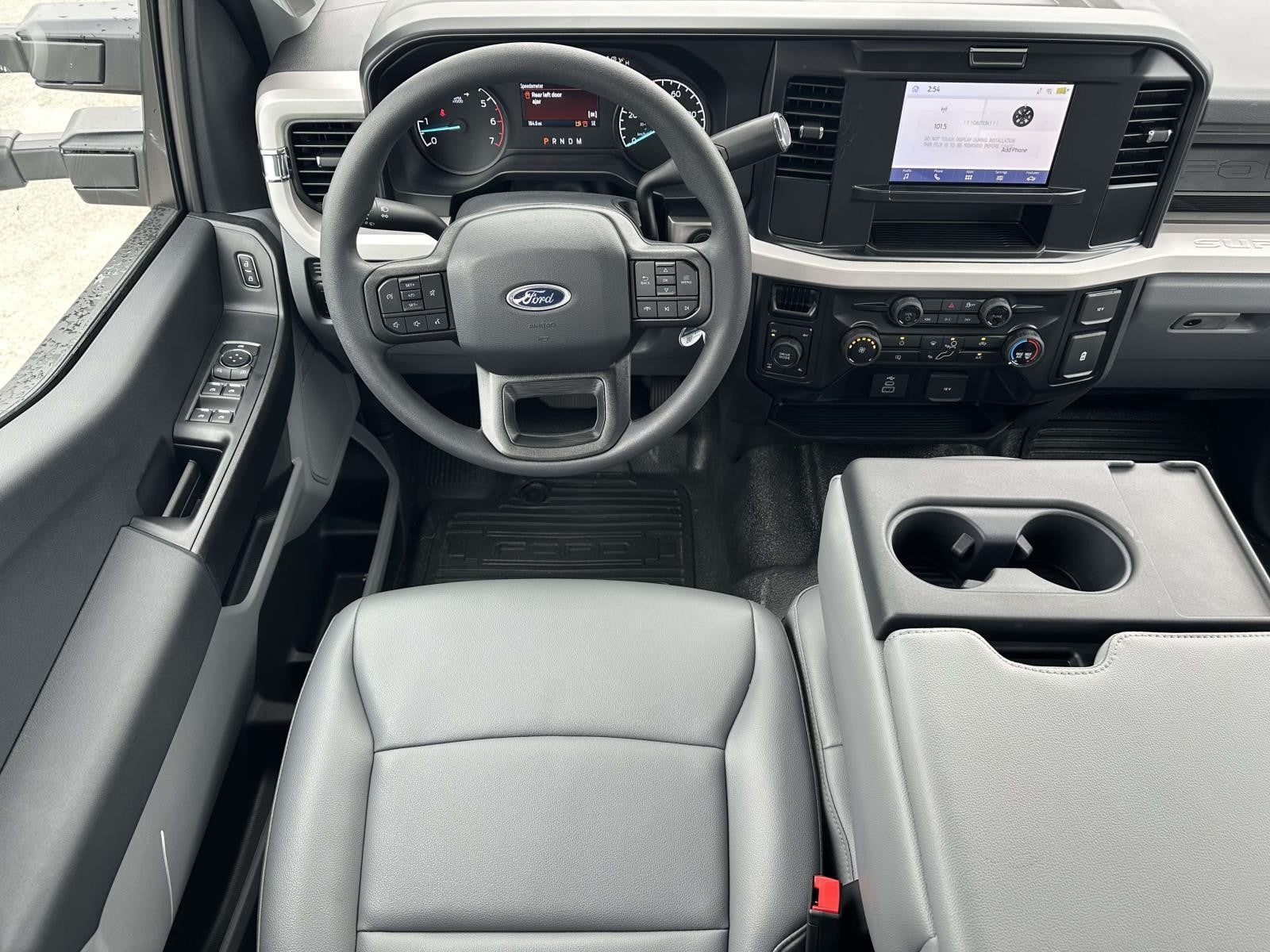 2026 Ford Super Duty F-250 SRW XL 4WD CREW CAB 8' BOX