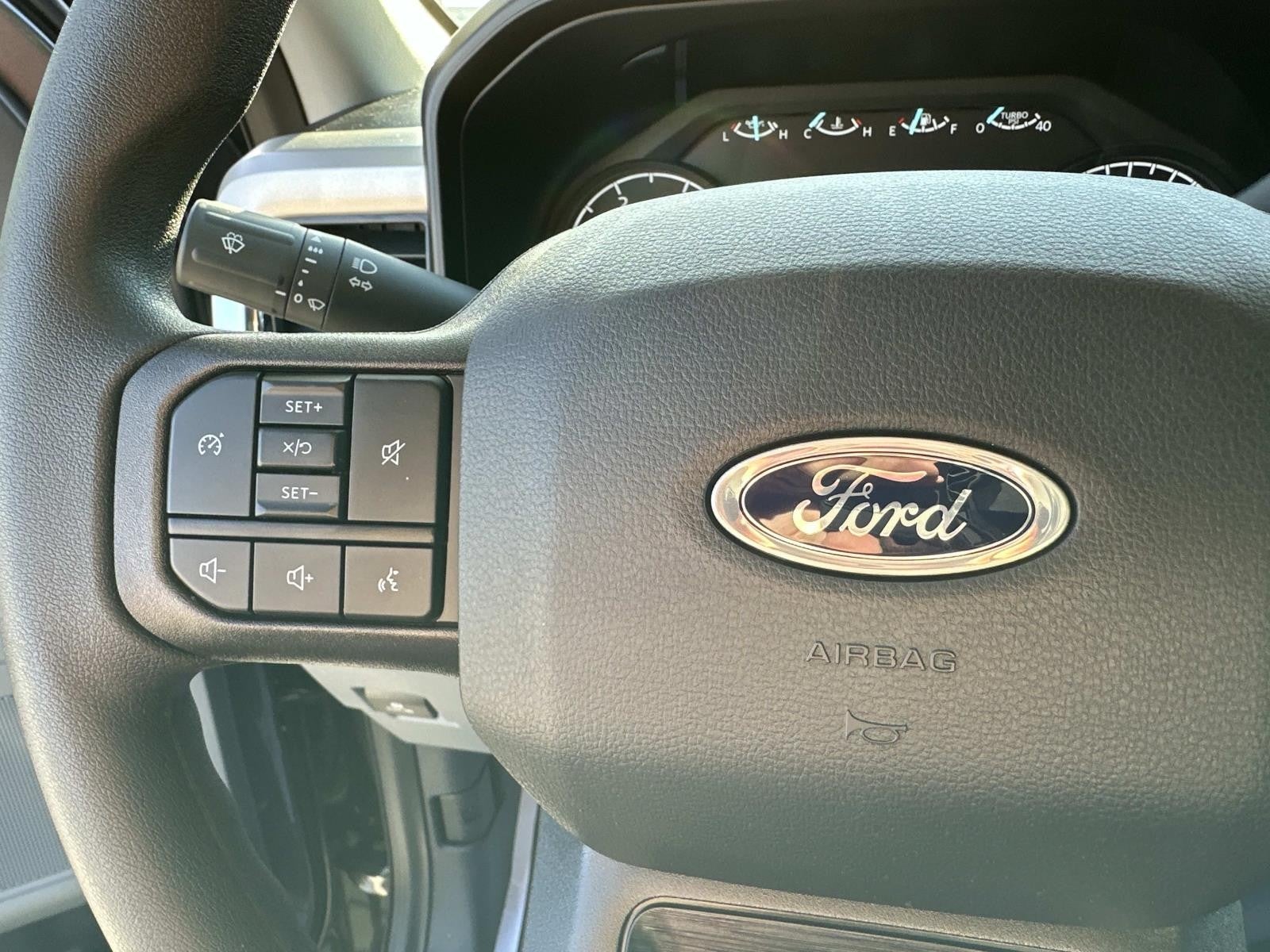 2026 Ford Super Duty F-250 SRW XL 4WD CREW CAB 6.75' BOX