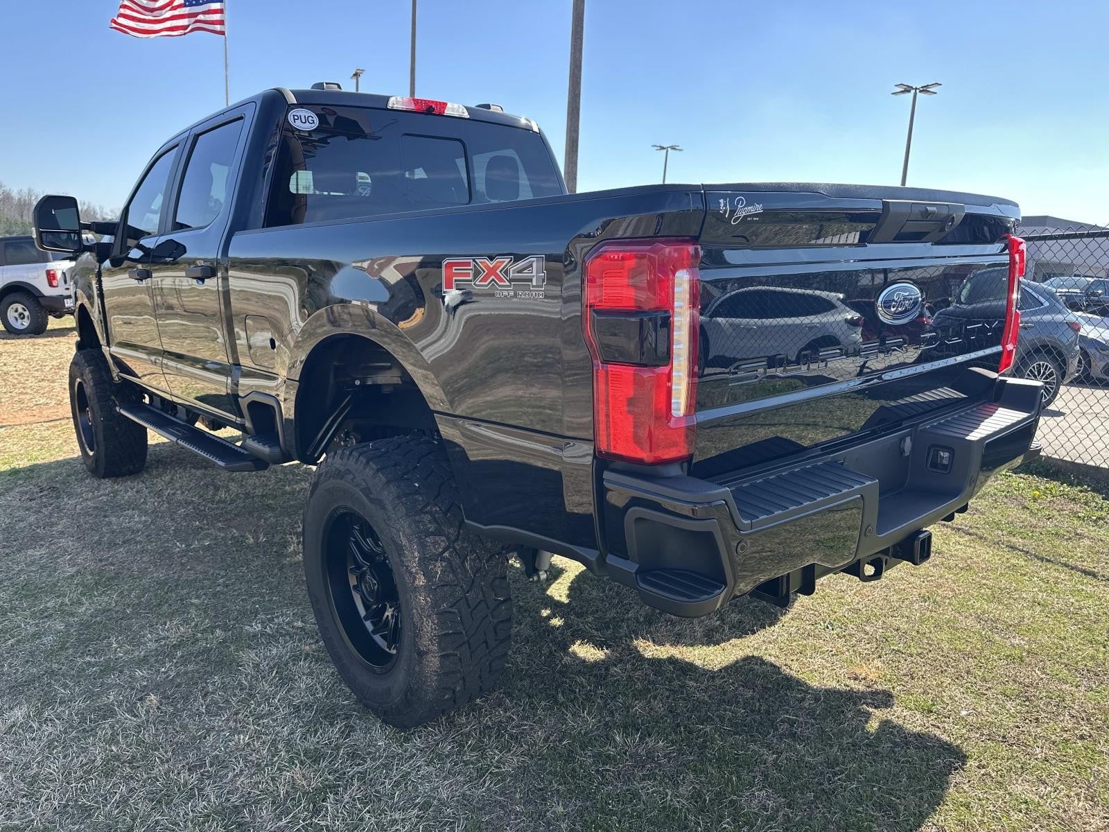 2024 Ford Super Duty F-250 SRW STX 4WD CREW CAB 6.75' BO