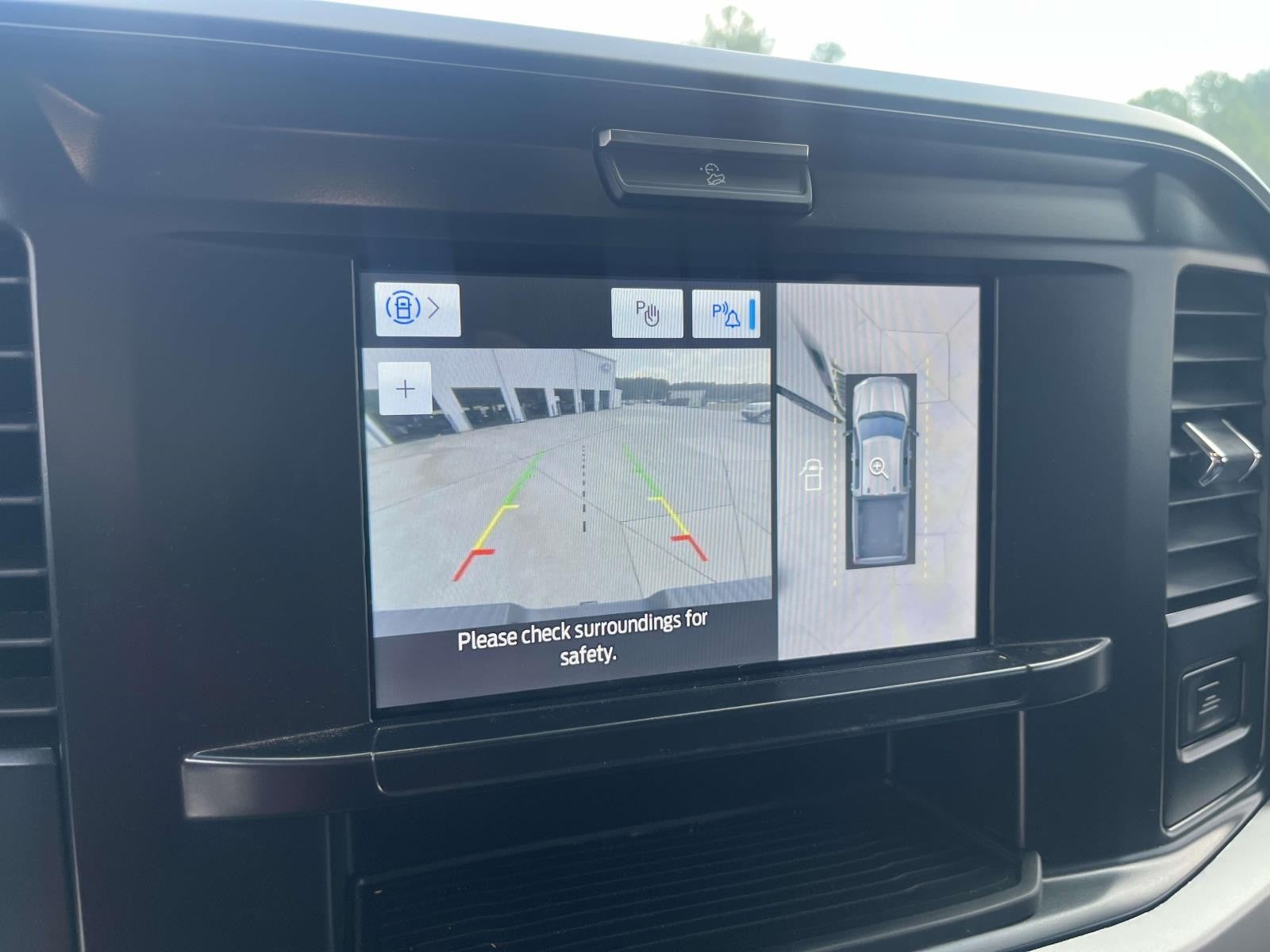 2025 Ford Super Duty F-250 SRW XLT 4WD CREW CAB 6.75' BO