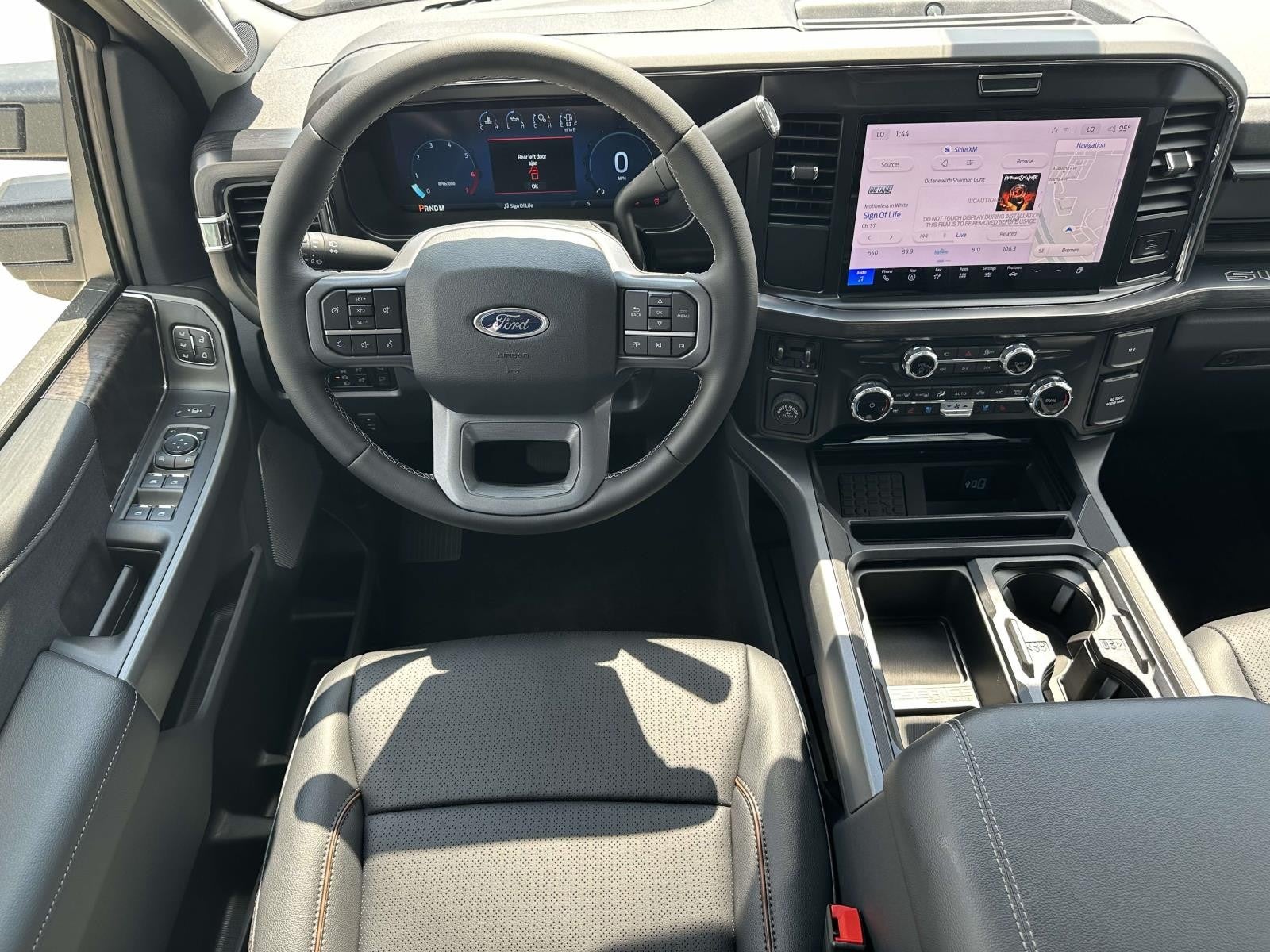 2026 Ford Super Duty F-350 SRW LARIAT 2WD CREW CAB 6.75'