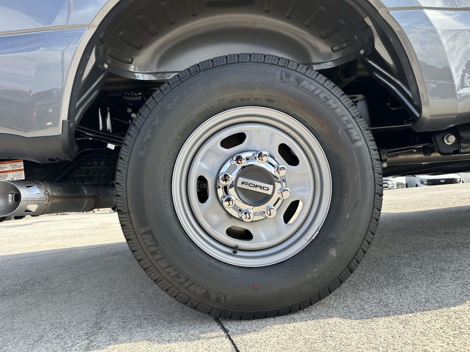 2026 Ford Super Duty F-350 SRW XL 2WD CREW CAB 8' BOX