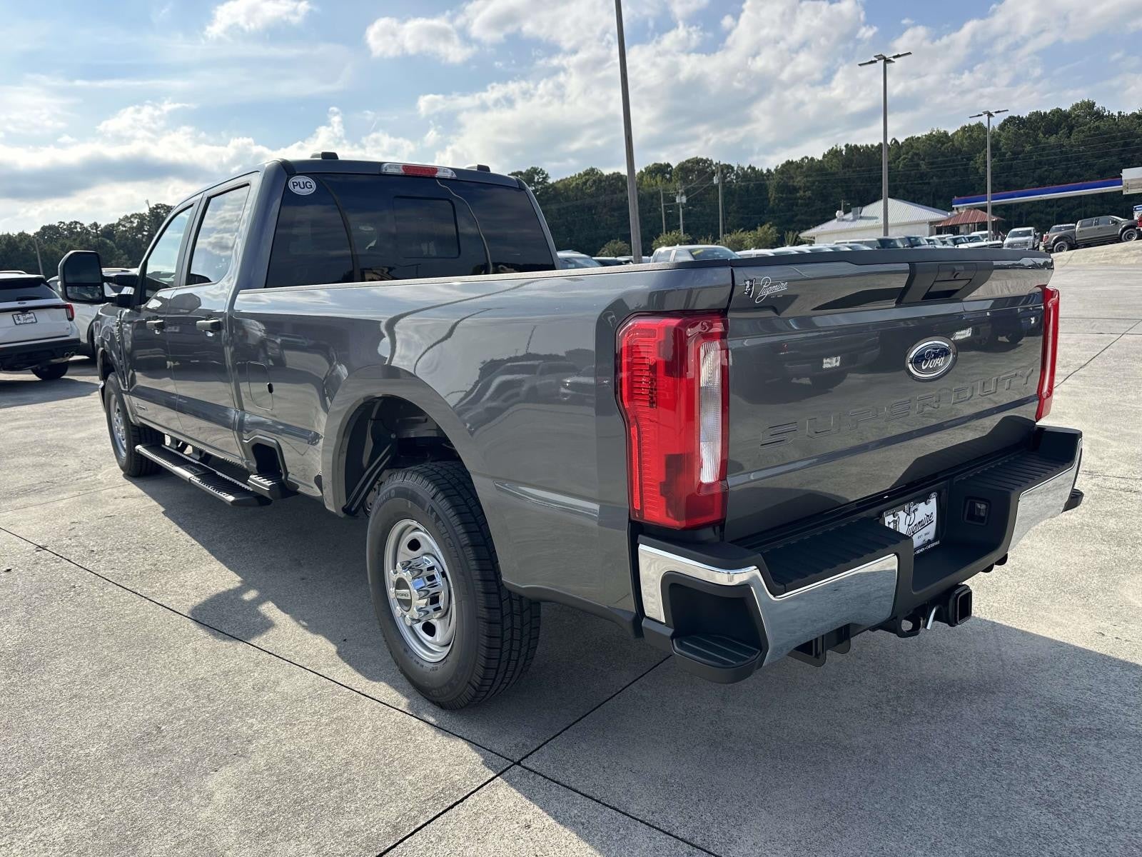 2026 Ford Super Duty F-350 SRW XL 2WD CREW CAB 8' BOX