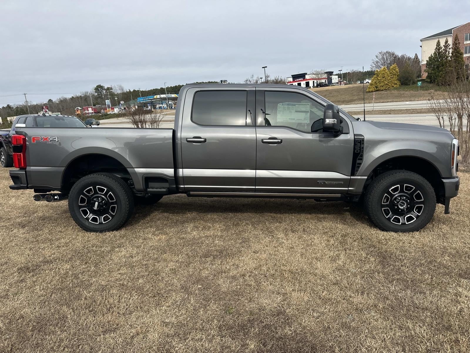 2025 Ford Super Duty F-350 SRW PLATINUM 4WD CREW CAB