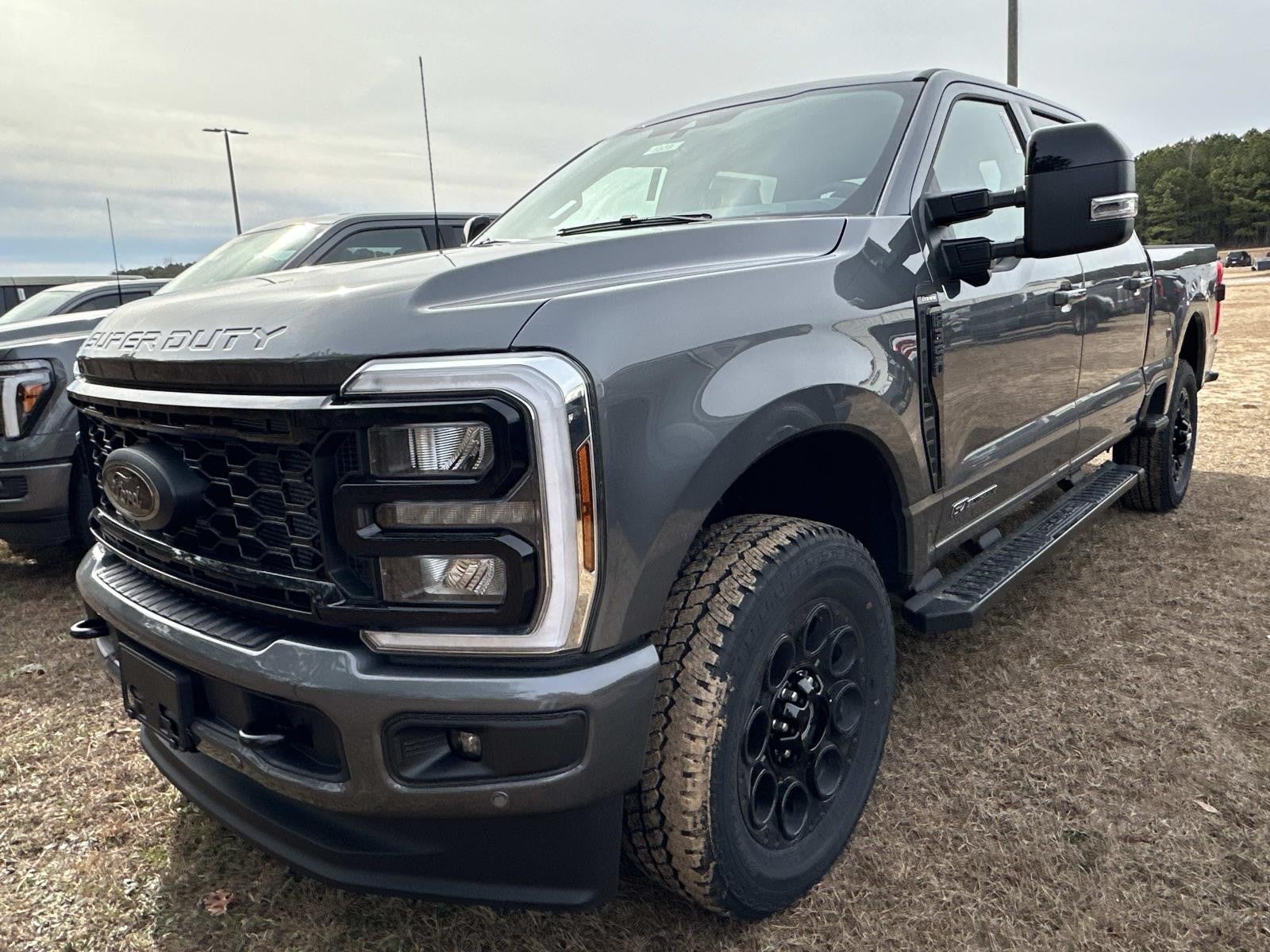 2026 Ford Super Duty F-350 SRW LARIAT 4WD CREW CAB 6.75'