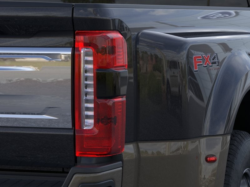2026 Ford Super Duty KING RANCH 4WD CREW CAB 8