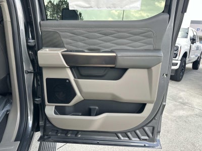 2026 Ford Super Duty F-350 DRW PLATINUM 4WD CREW CAB 8'