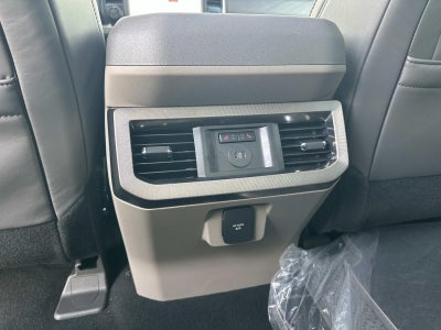 2026 Ford Super Duty F-350 DRW PLATINUM 4WD CREW CAB 8'