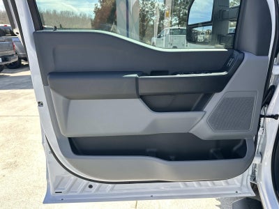 2026 Ford Super Duty F-350 DRW XL 4WD CREW CAB 8' BOX