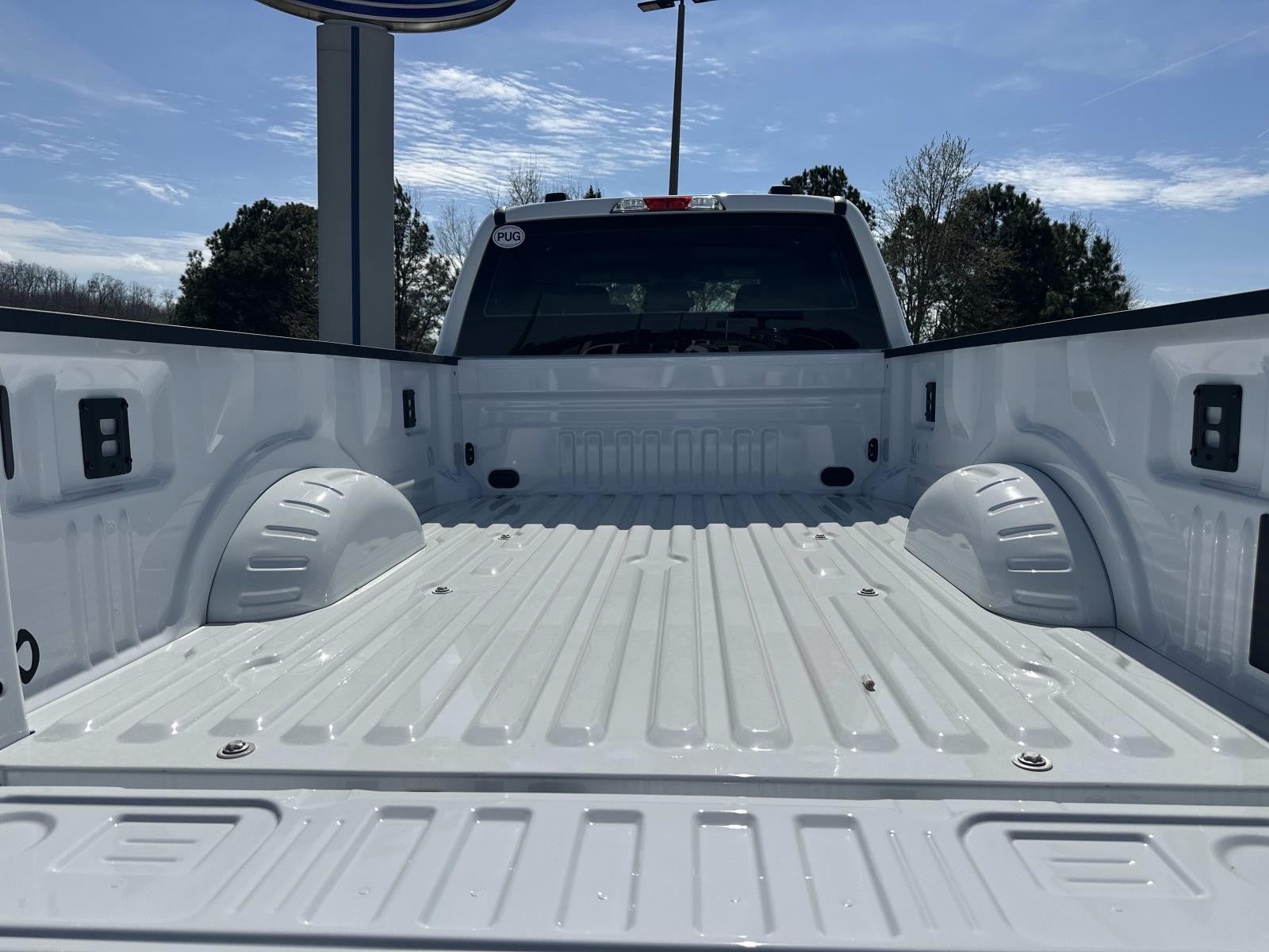 2026 Ford Super Duty F-350 DRW XL 4WD CREW CAB 8' BOX