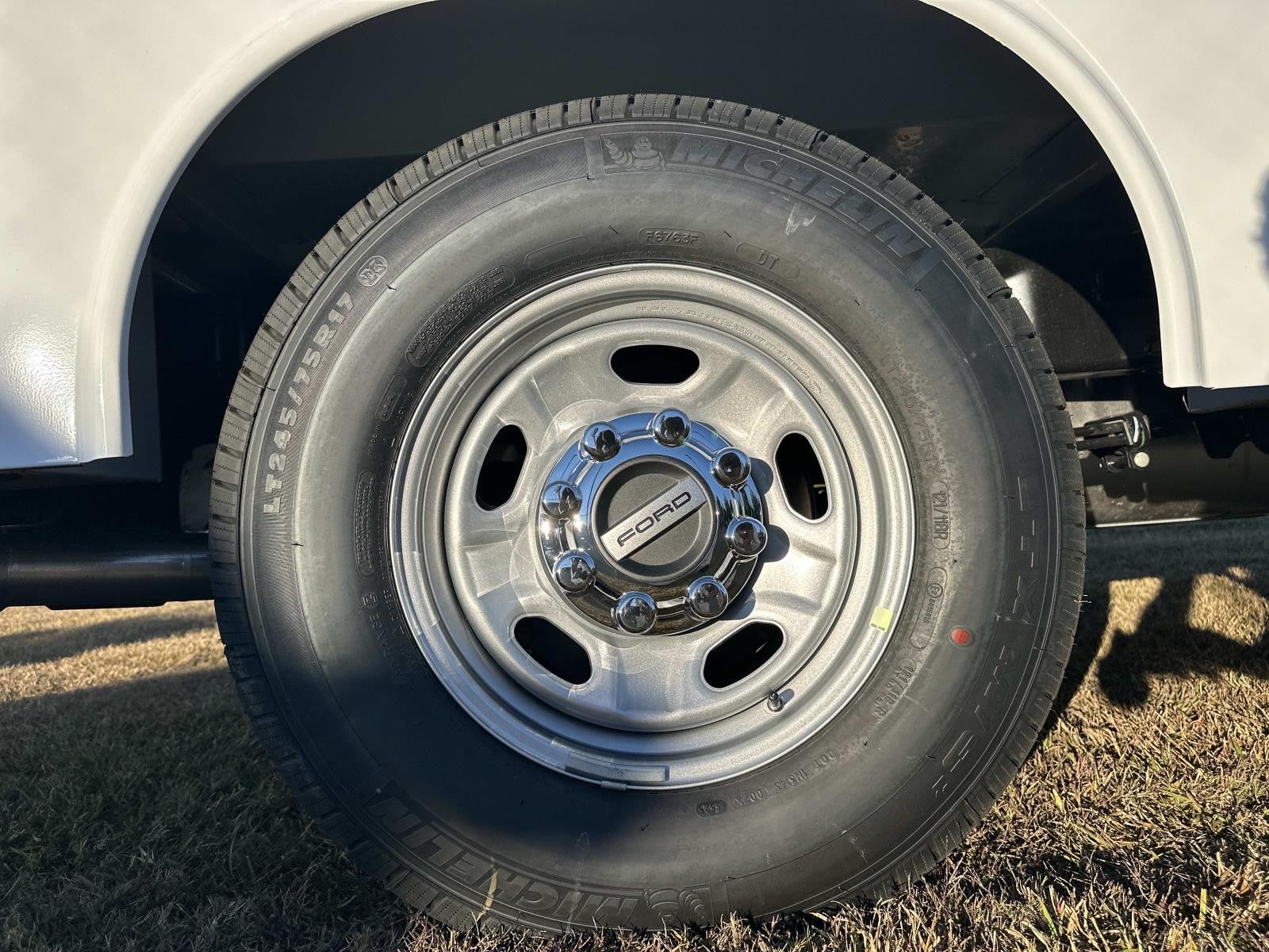 2026 Ford Super Duty F-250 SRW XL 2WD REG CAB 8' BOX