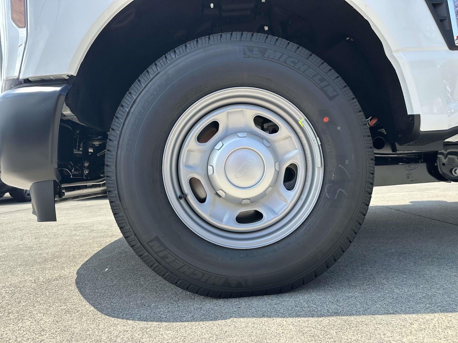 2026 Ford Super Duty F-250 SRW XL 2WD REG CAB 8' BOX