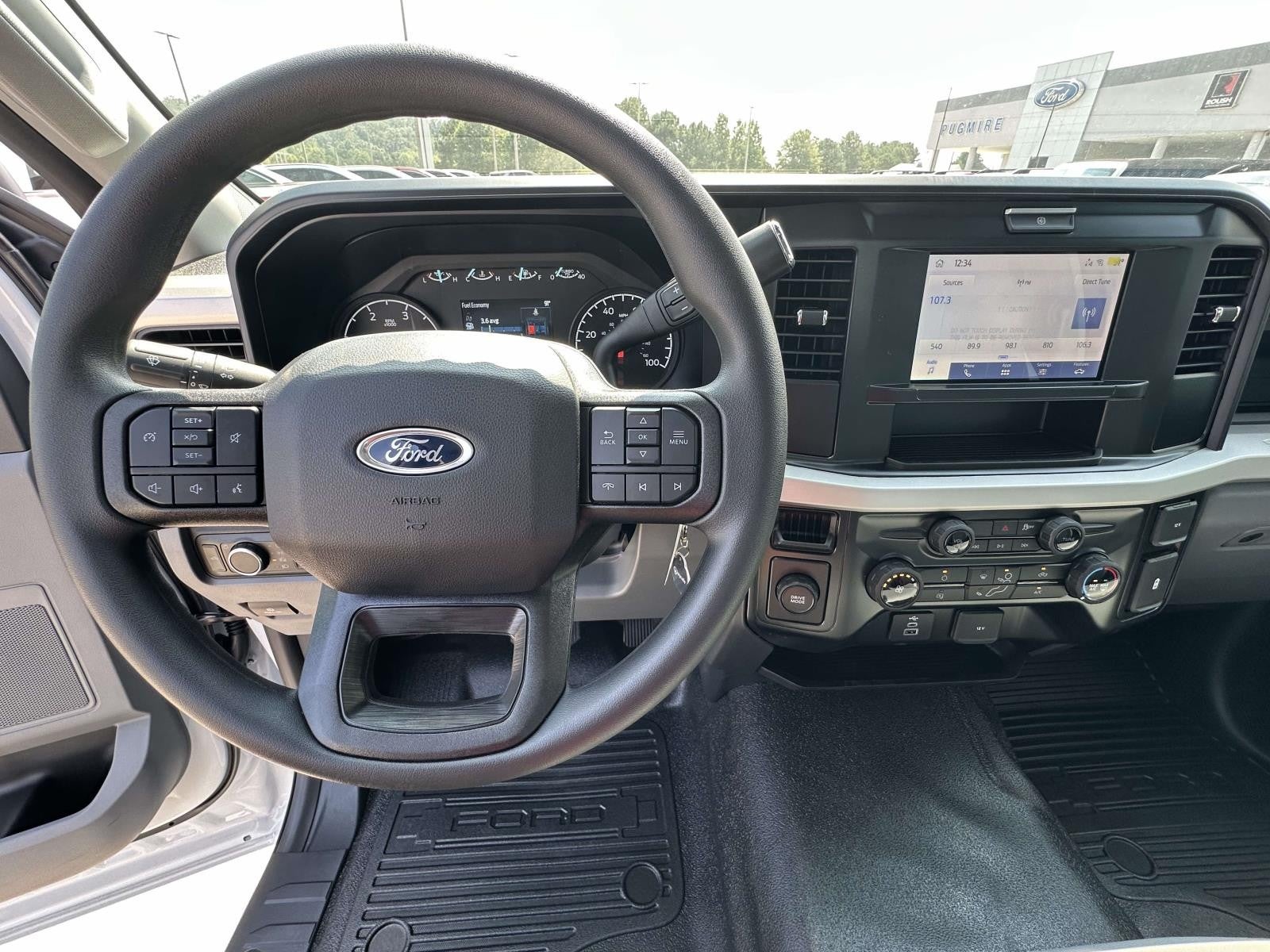 2026 Ford Super Duty F-250 SRW XL 2WD REG CAB 8' BOX