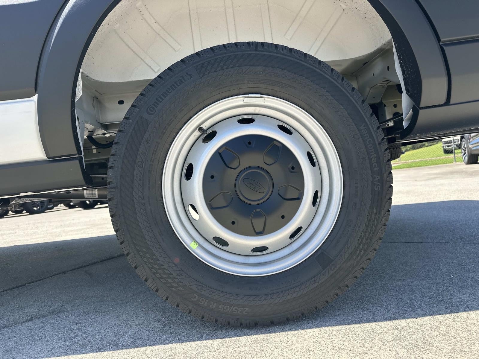 2026 Ford Transit Cargo Van T-250 148 MED RF 9150 GV