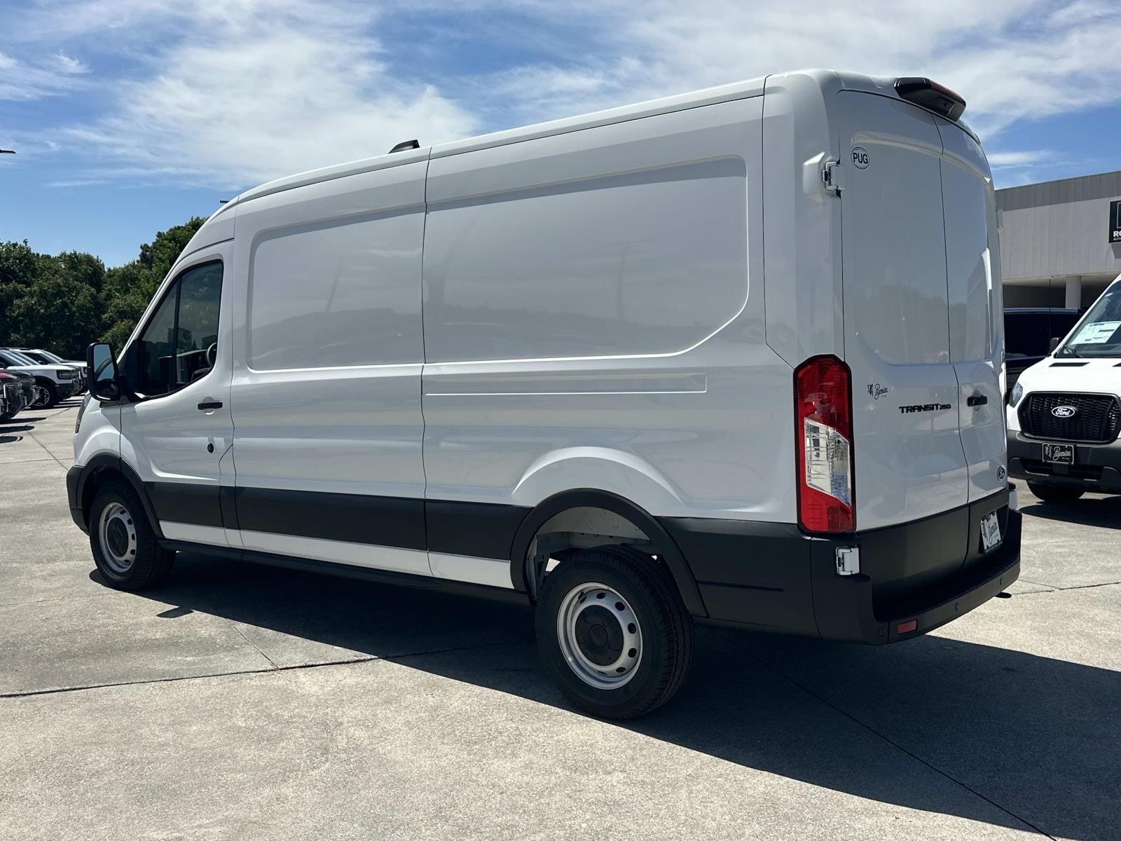 2026 Ford Transit Cargo Van T-250 148 MED RF 9150 GV