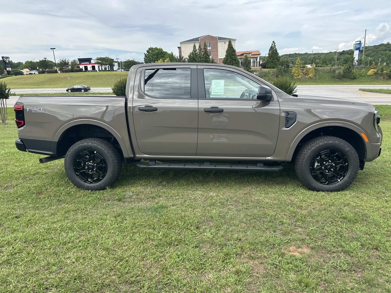 2026 Ford Ranger XLT 4WD SUPERCREW 5' BOX