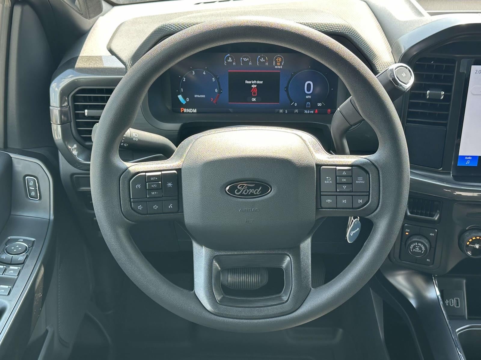 2025 Ford F-150 STX 4WD SUPERCREW 5.5' BO