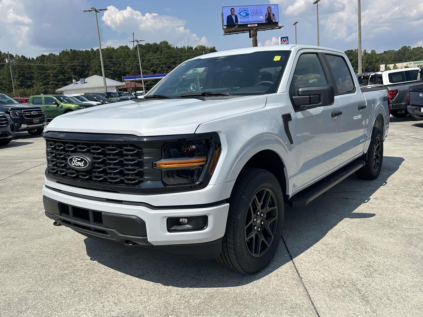 2025 Ford F-150 STX 4WD SUPERCREW 5.5' BO