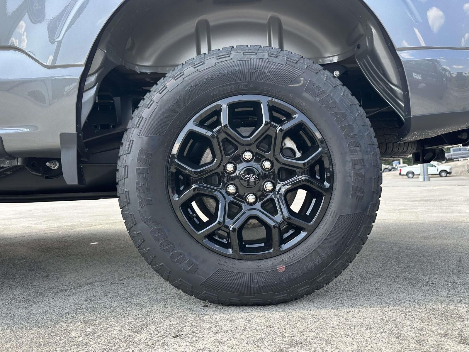 2025 Ford F-150 XLT 4WD SUPERCREW 5.5' BO