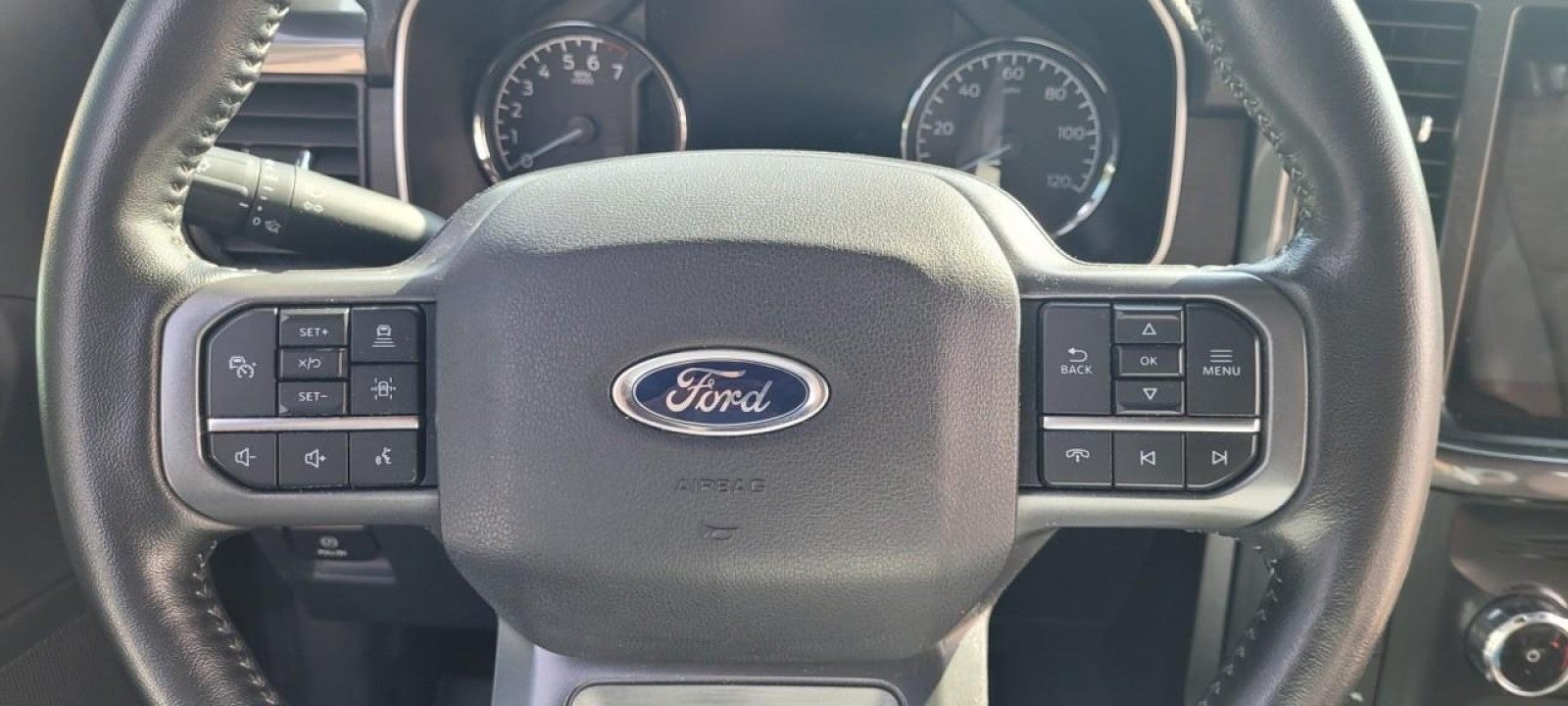 2022 Ford F-150 XLT 4WD SUPERCREW