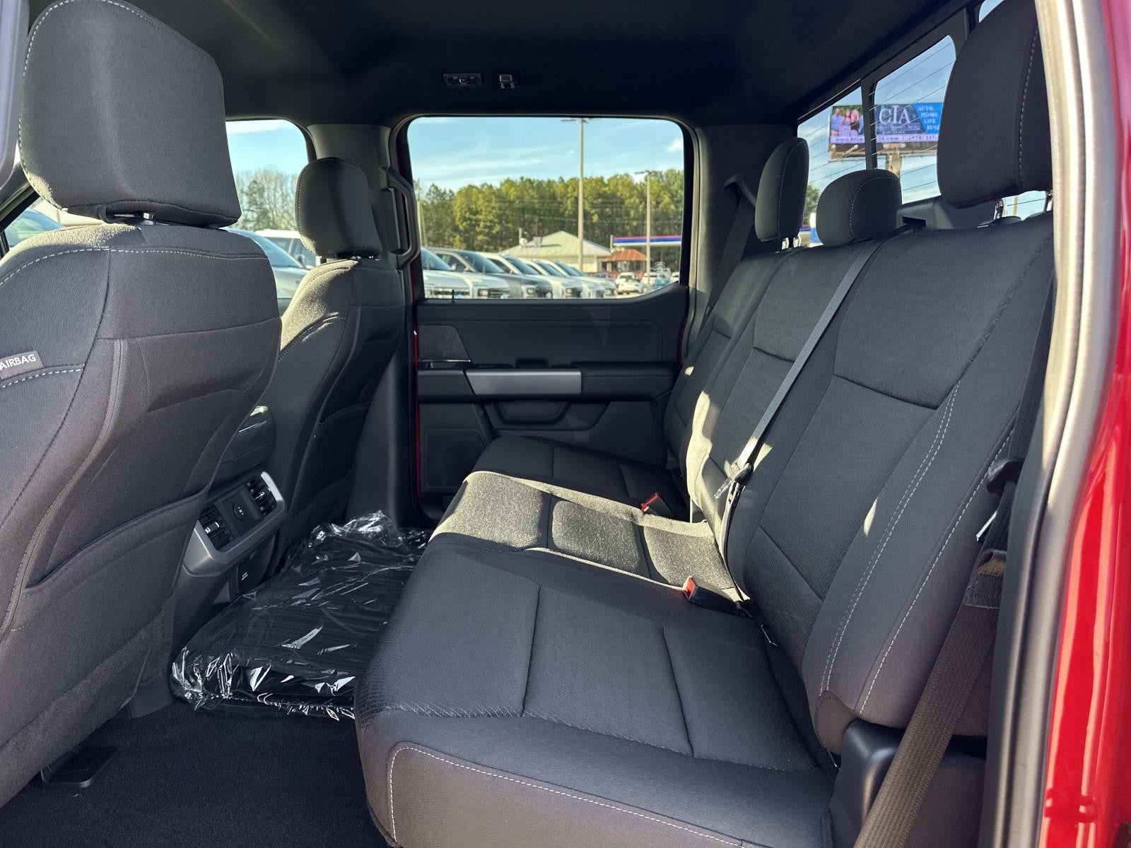 2025 Ford F-150 XLT 4WD SUPERCREW 5.5' BO