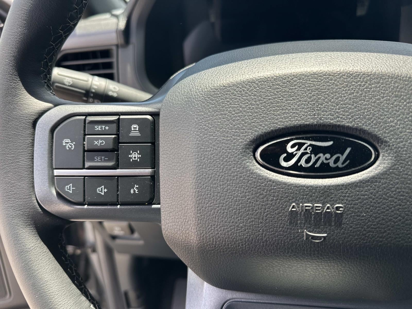 2026 Ford F-150 XLT 4WD SUPERCREW 5.5' BO