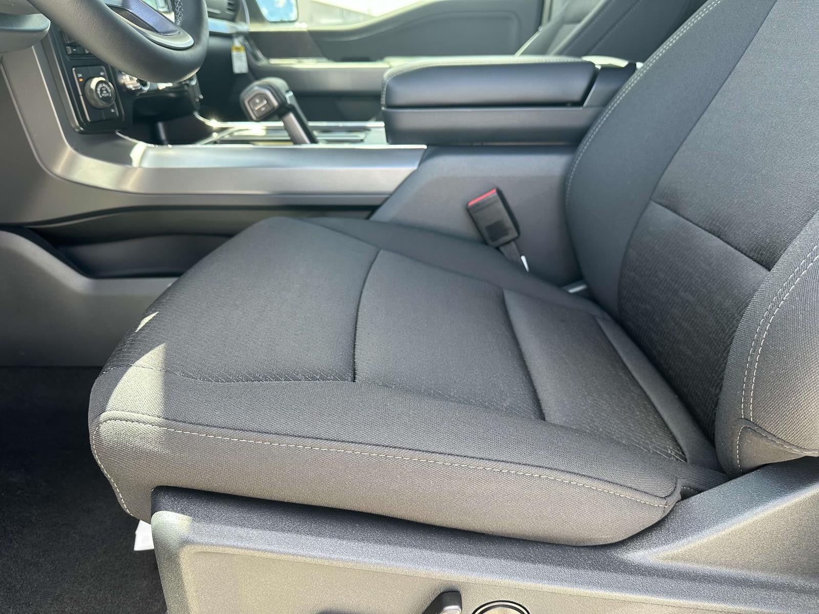 2025 Ford F-150 XLT 4WD SUPERCREW 5.5' PUG PACKAGE