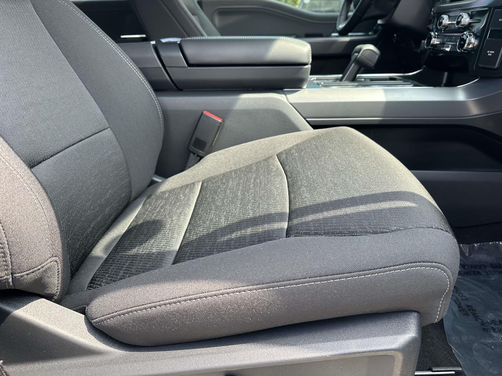 2025 Ford F-150 XLT 4WD SUPERCREW 5.5' BO