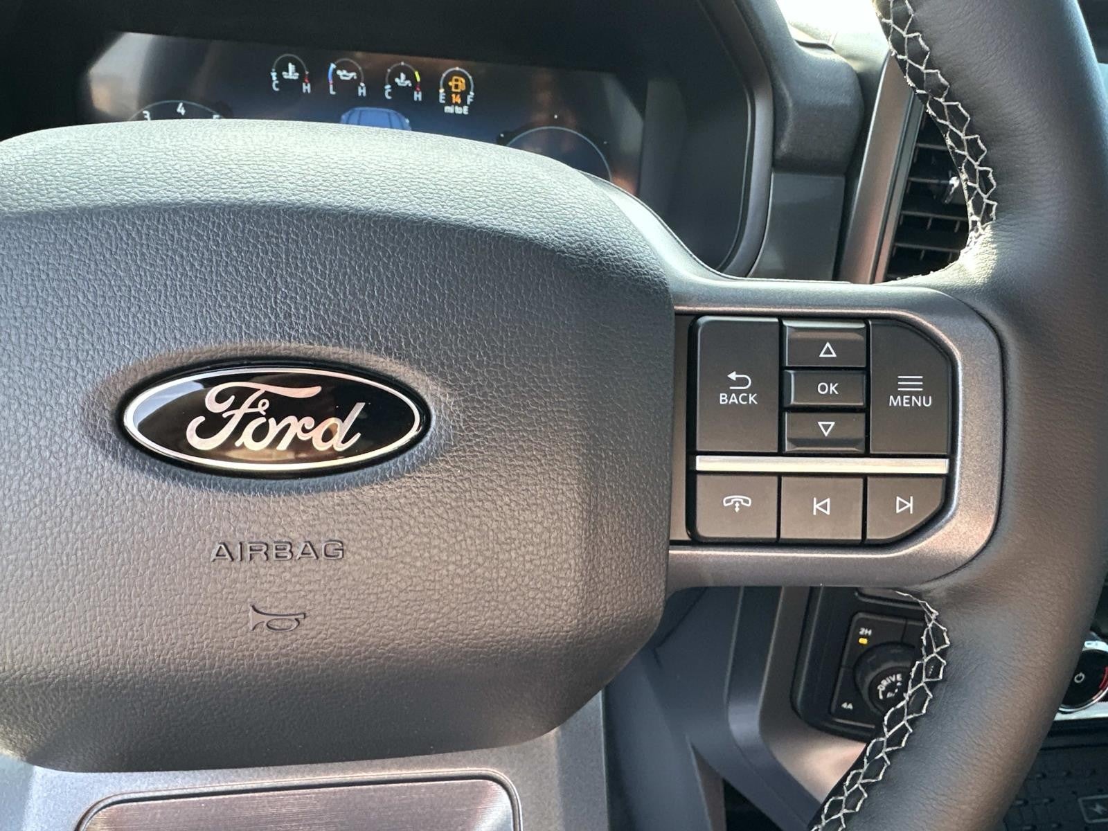 2025 Ford F-150 LARIAT 4WD SUPERCREW 5.5' PUG PACKAGE