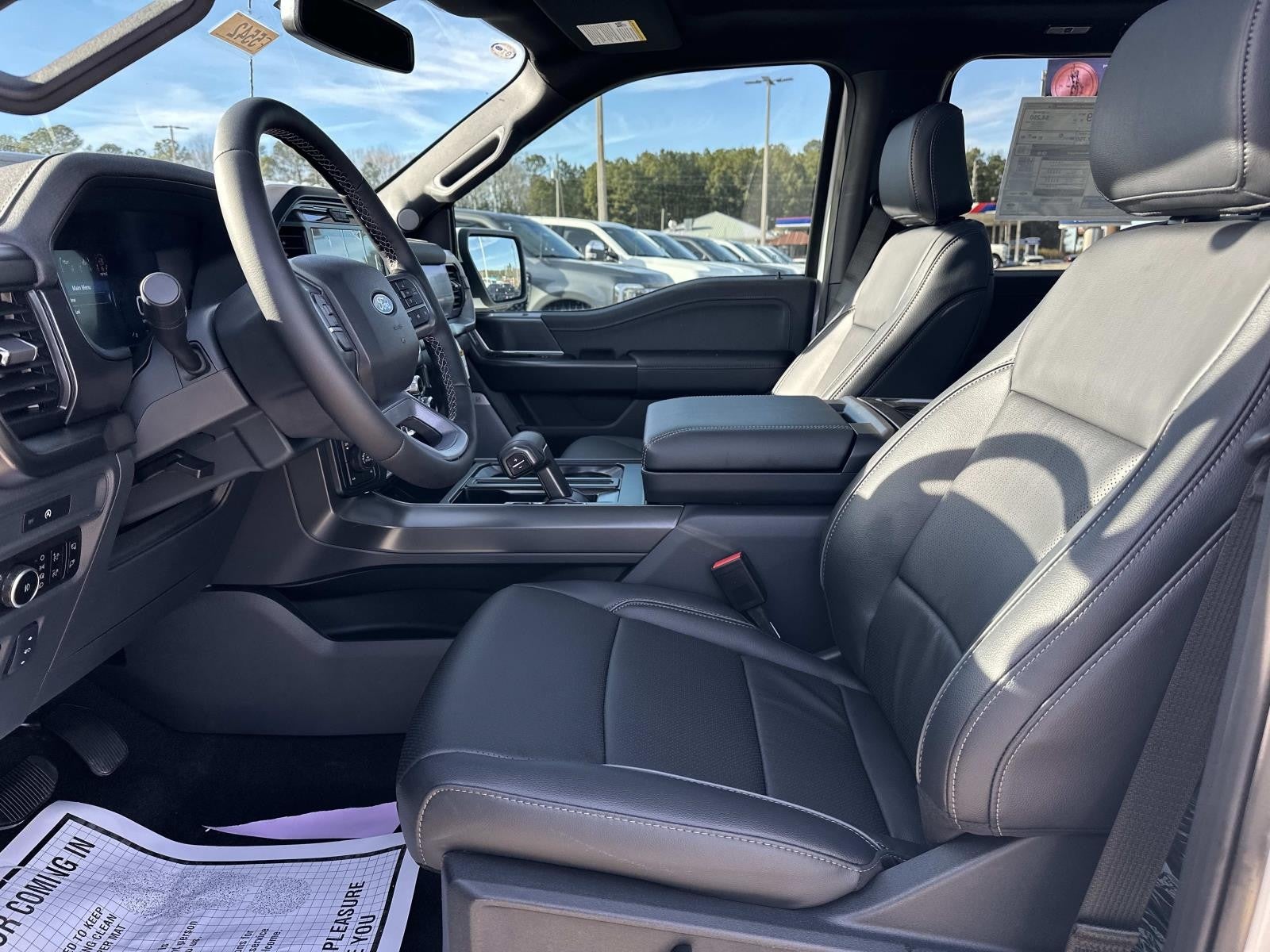 2025 Ford F-150 LARIAT 4WD SUPERCREW 5.5' PUG PACKAGE