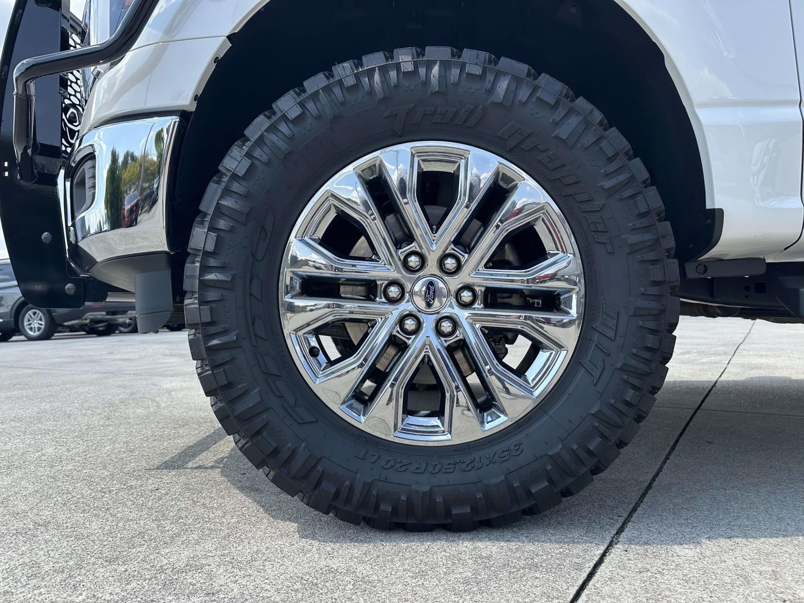 2025 Ford F-150 LARIAT 4WD SUPERCREW 5.5' PUG PACKAGE