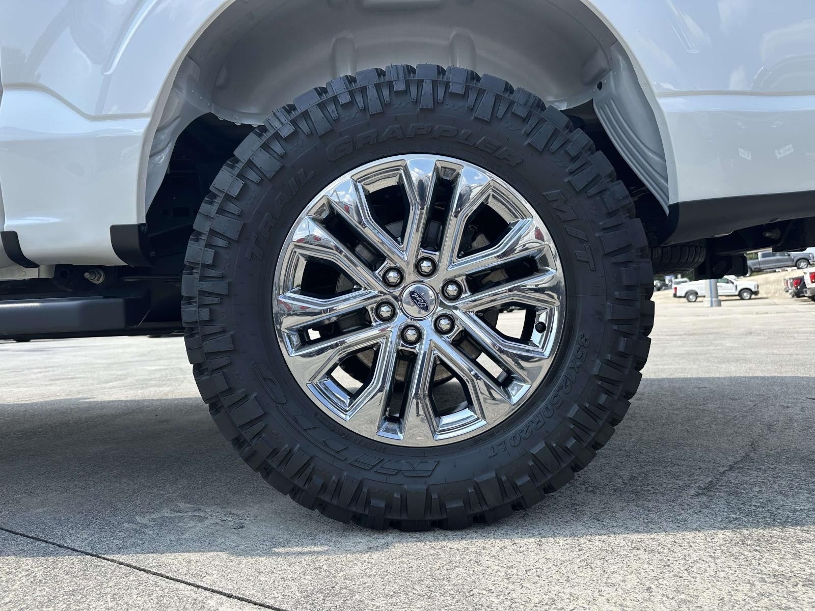 2025 Ford F-150 LARIAT 4WD SUPERCREW 5.5' PUG PACKAGE