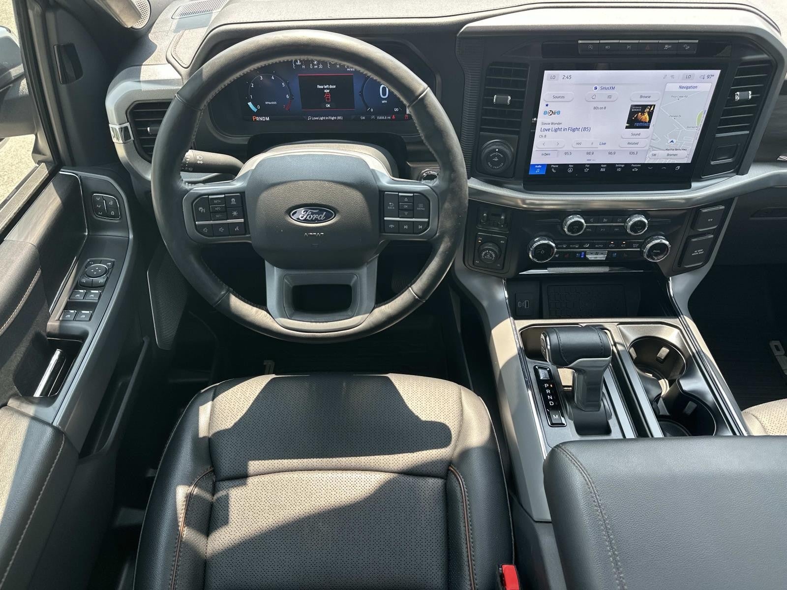 2024 Ford F-150 LARIAT 4WD CREW