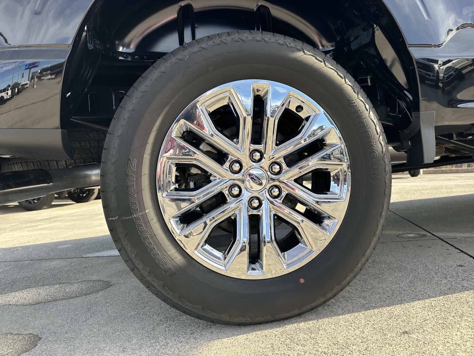 2025 Ford F-150 LARIAT 4WD SUPERCREW 5.5'