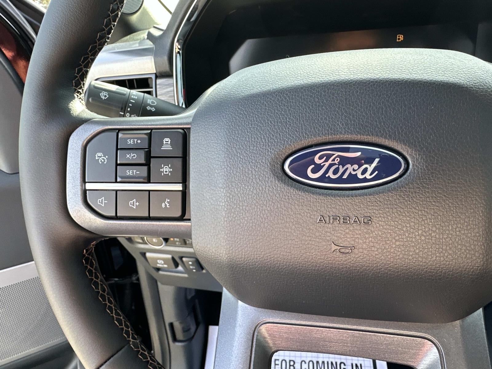 2025 Ford F-150 LARIAT 4WD SUPERCREW 5.5'