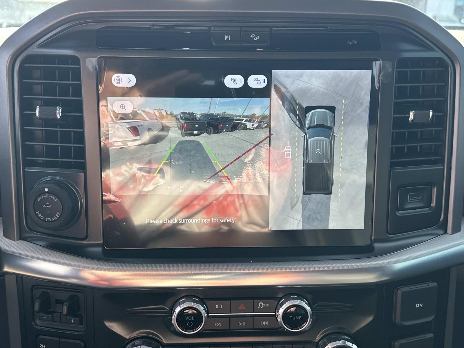 2025 Ford F-150 LARIAT 4WD SUPERCREW 5.5'