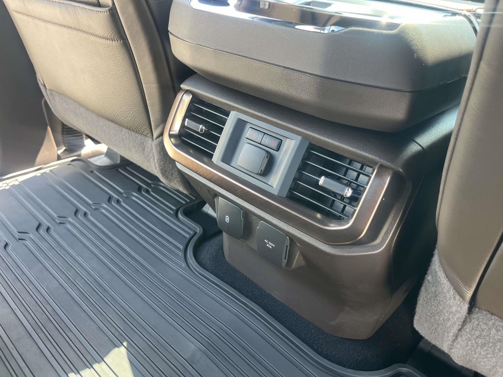 2024 Ford F-150 4WD CREW