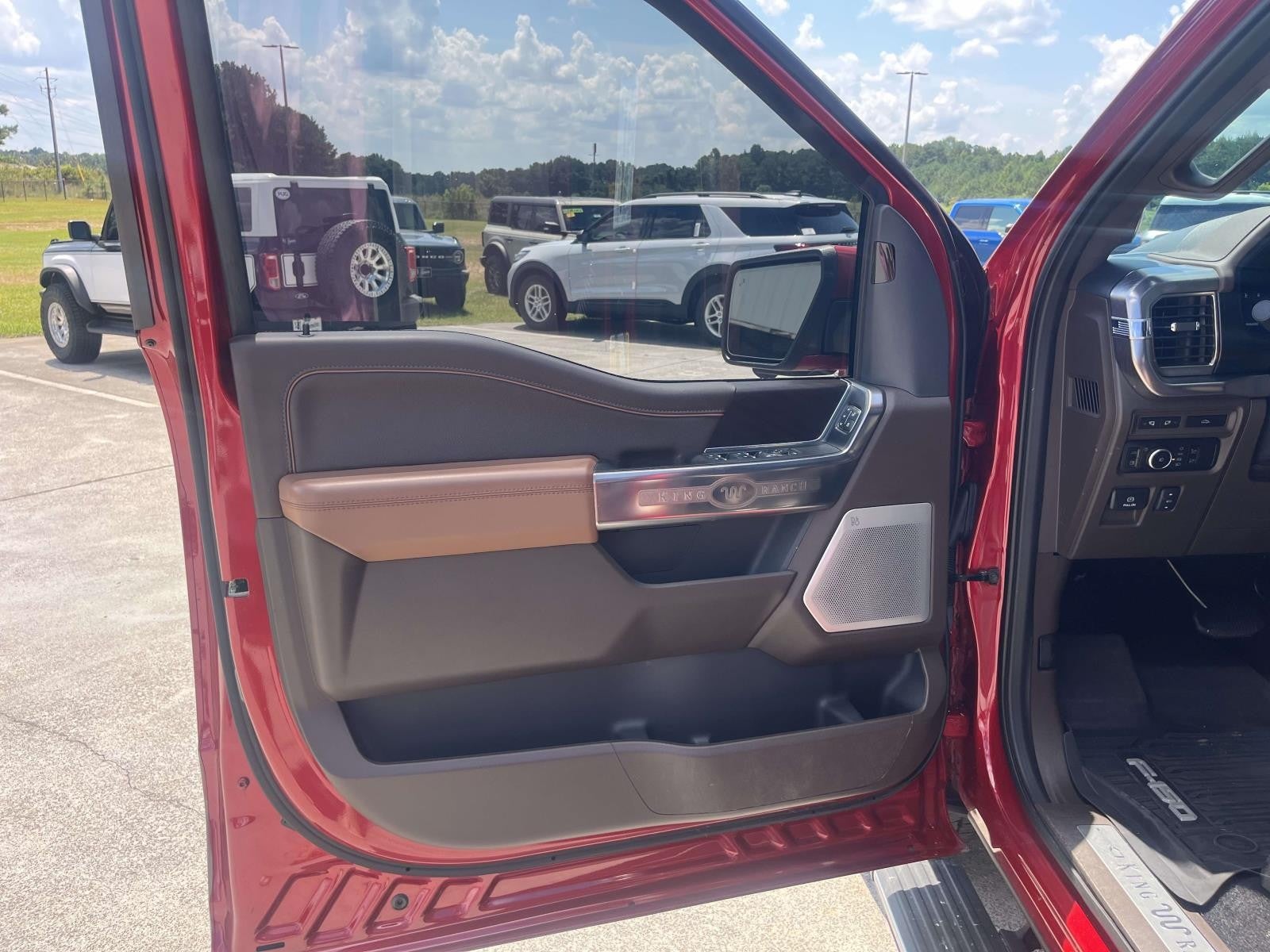 2024 Ford F-150 4WD CREW